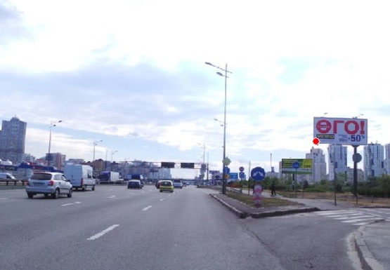 Фото рекламної площини за адресою Бажана пр., 27