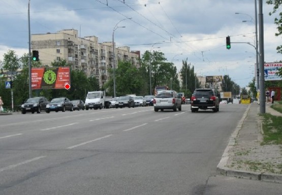 Фото рекламної площини за адресою Героев Сталинграда пр., 2