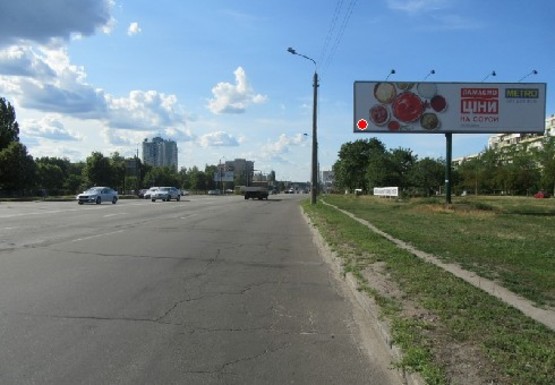 Фото рекламной плоскости по адресу Братиславская ул., 34