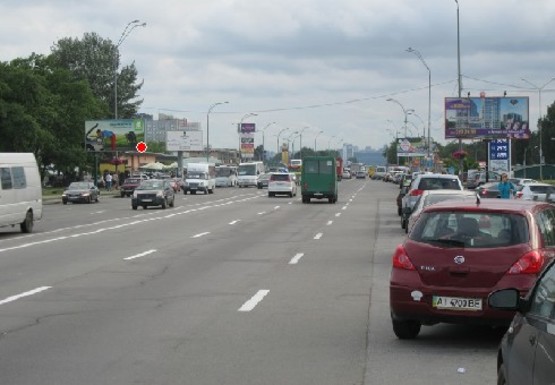 Фото рекламной плоскости по адресу Броварской пр., м. Лесная