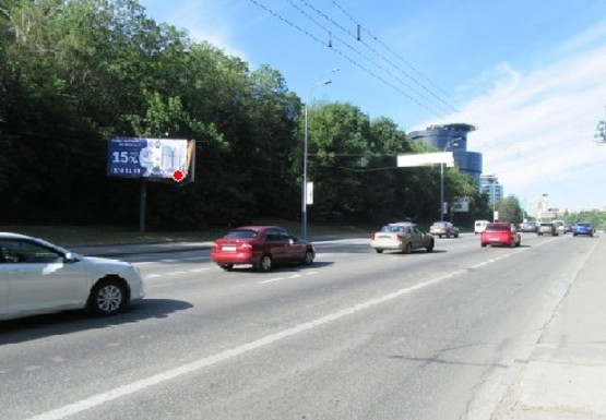 Фото рекламной плоскости по адресу Дружбы Народов б-р, Героев ВОВ пл.