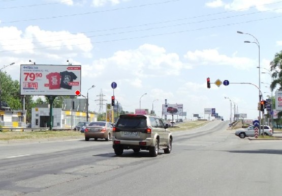 Фото рекламної площини за адресою Богатырская ул., АЗС ТНК