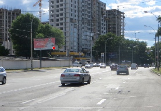 Фото рекламной плоскости по адресу Правды пр., напротив №72