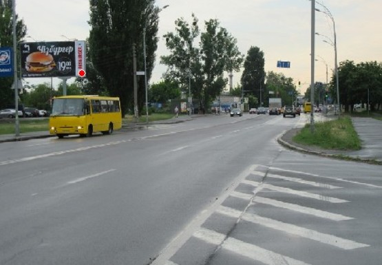 Фото рекламної площини за адресою Здолбуновская ул. , 3