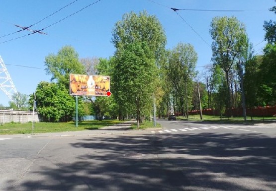 Фото рекламної площини за адресою Дорогожицкая ул.  - Оранжерейная ул.