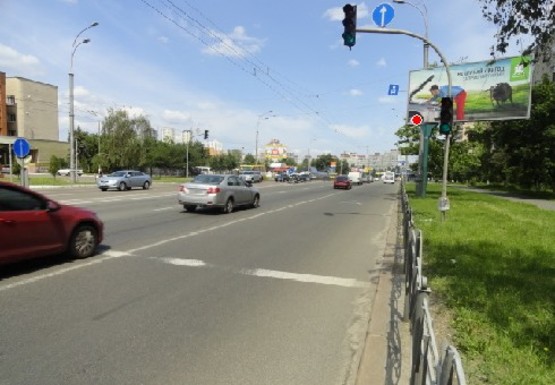 Фото рекламной плоскости по адресу Перова б-р, 48