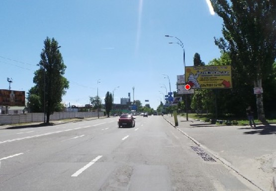 Фото рекламной плоскости по адресу Новоконстантиновская ул., напротив дома №2