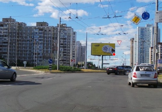 Фото рекламной плоскости по адресу Маяковского пр. - Цветаевой ул.