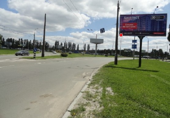 Фото рекламной плоскости по адресу Касияна ул. - Глушкова пр.