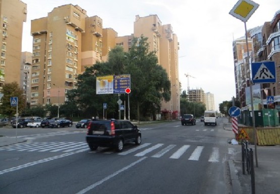 Фото рекламной плоскости по адресу Малевича ул. (Боженко ул.) - Лабораторная ул.