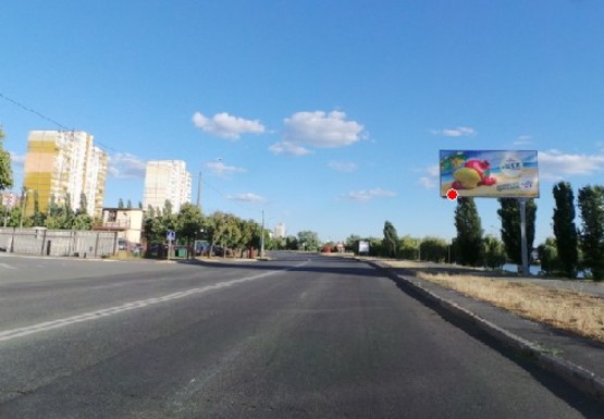 Фото рекламной плоскости по адресу Радужная ул., 25