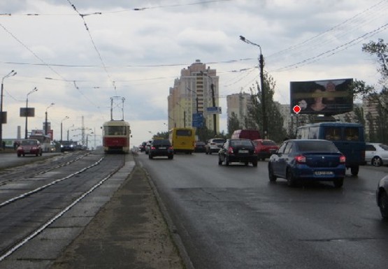 Фото рекламної площини за адресою Броварской пр. - Новороссийская пл.