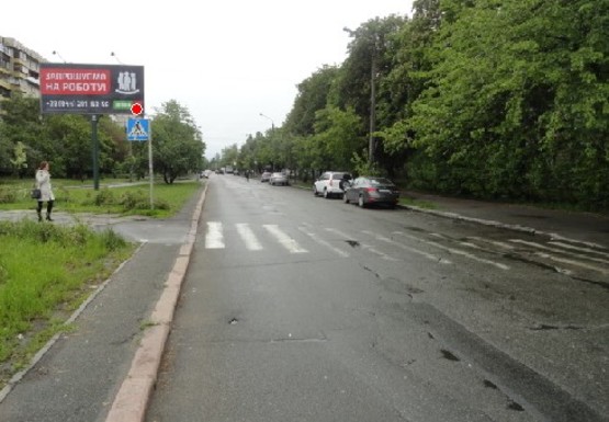 Фото рекламной плоскости по адресу Свободы пр. - Светлицкого ул.