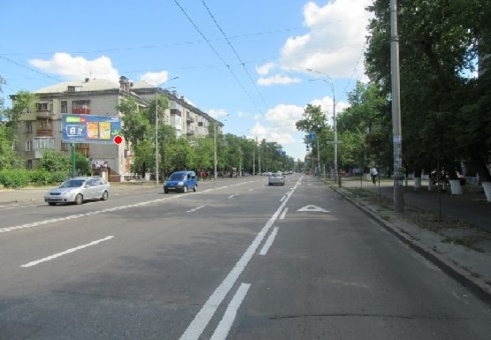 Фото рекламной плоскости по адресу Строителей ул., 28