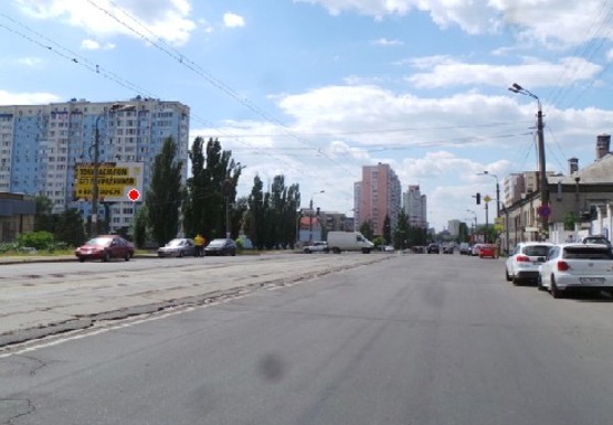 Фото рекламной плоскости по адресу Бориспольская ул., 12б