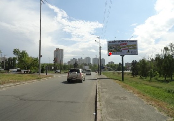 Фото рекламной плоскости по адресу Броварской пр. - Братиславская ул.