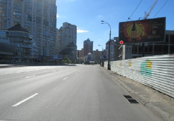 Фото рекламної площини за адресою Днепровская набережная, 500м до Анны Ахматовой ул.