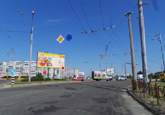 Фото рекламной плоскости по адресу Цветаевой Марины ул., напротив дома 10_87