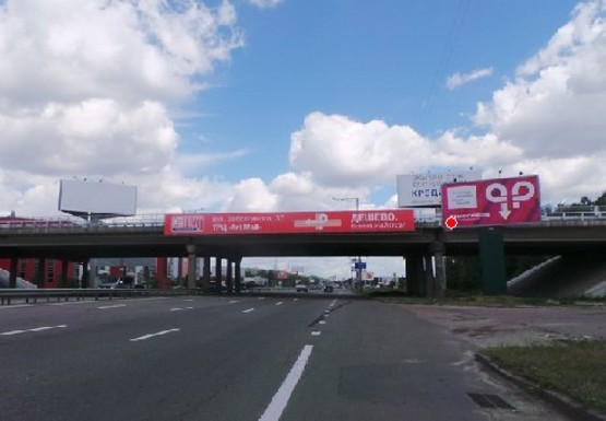 Фото рекламної площини за адресою Столичное шоссе - Заболотного ул.  (въезд)