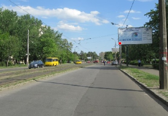 Фото рекламной плоскости по адресу Курнатовского ул., 3