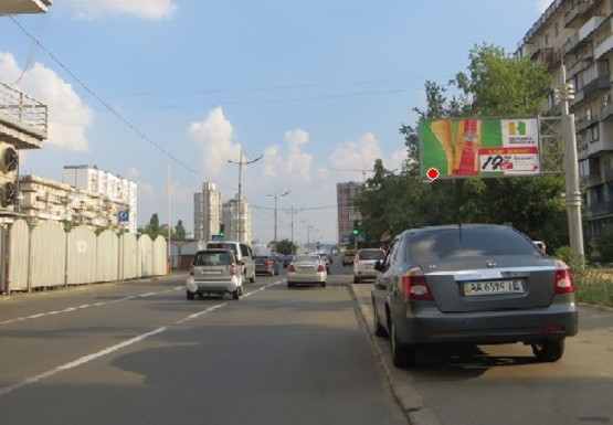 Фото рекламної площини за адресою Оболонский пр., 7