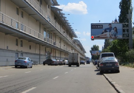 Фото рекламної площини за адресою Оболонский пр., 33