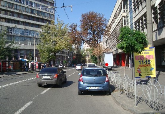 Фото рекламной плоскости по адресу Сечевых Стрельцов ул., 8