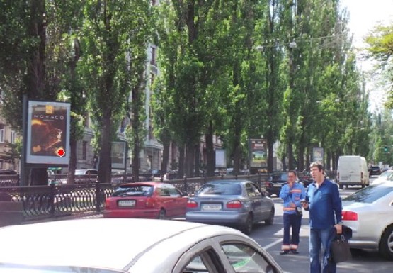 Фото рекламної площини за адресою Шевченко б-р