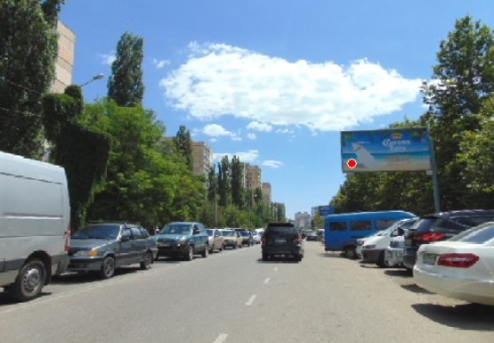 Фото рекламної площини за адресою Генерала Бочарова ул., 30 (напротив)