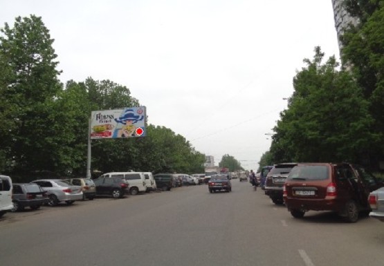 Фото рекламної площини за адресою Генерала Бочарова ул., 30 (напротив)