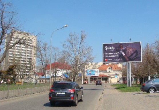 Фото рекламной плоскости по адресу Фонтанская дорога, 29-Б - ул. Бернардацци