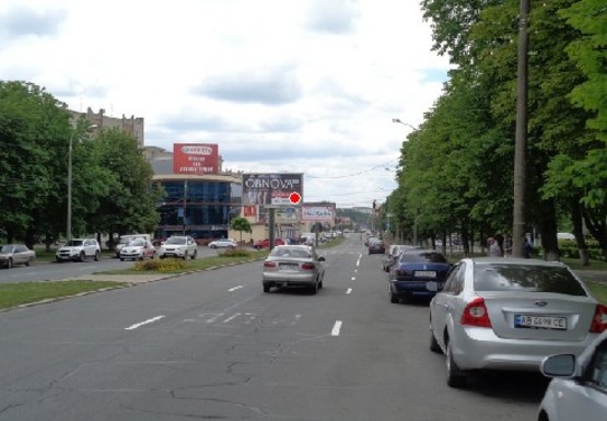 Фото рекламной плоскости по адресу Юности пр., 8 - В. Порика ул.