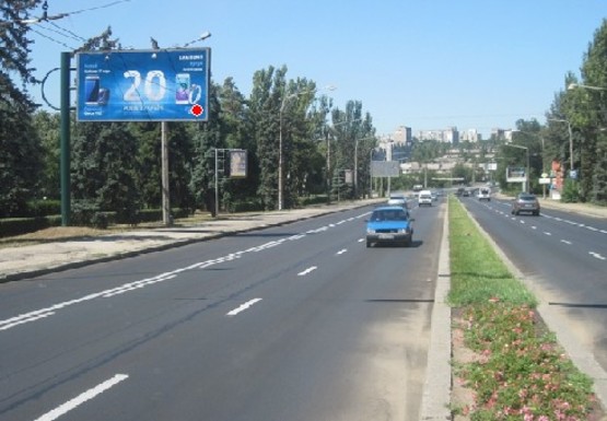 Фото рекламной плоскости по адресу Соборный пр. (3) (движение от вокзала)
