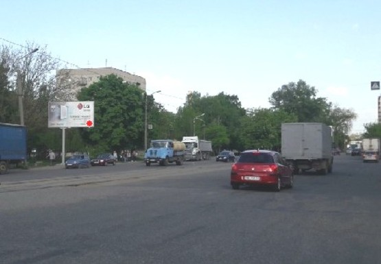 Фото рекламної площини за адресою Любарского ул., остановка пр. Слобожанский (2)