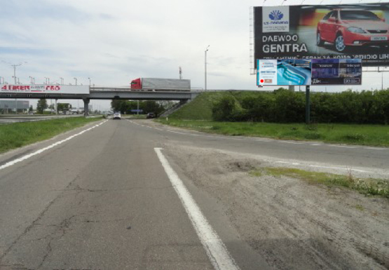 Фото рекламной плоскости по адресу 31,000 км. автомагистрали Киев - Борисполь