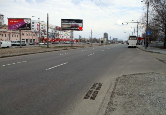 Фото рекламної площини за адресою Московский пр., 138а