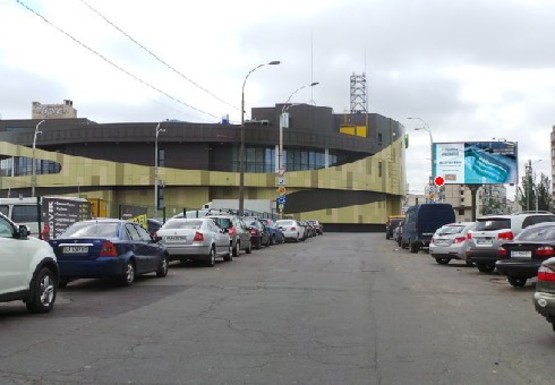 Фото рекламной плоскости по адресу Оболонський пр., 49