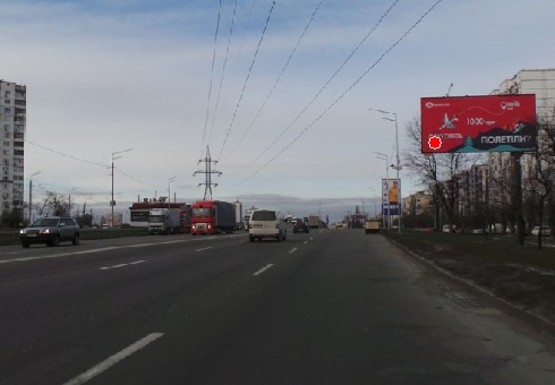 Фото рекламної площини за адресою Братиславская ул., 16 (напротив)