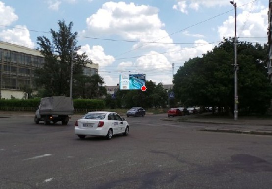 Фото рекламной плоскости по адресу Сергиенка ул. - Сосюры ул.