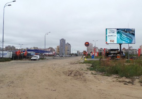 Фото рекламной плоскости по адресу Григоренка пр. (на разделителе)