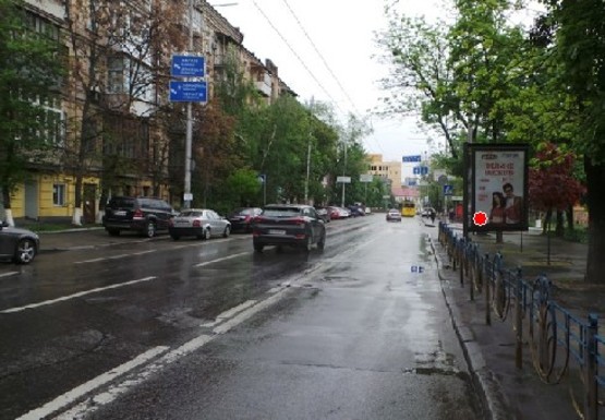 Фото рекламной плоскости по адресу Жилянская ул., 47