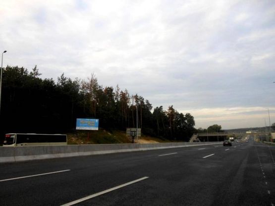 Фото рекламной плоскости по адресу с. Віта-Поштова, траса М-05 Київ-Одеса, км 18+690 ліво