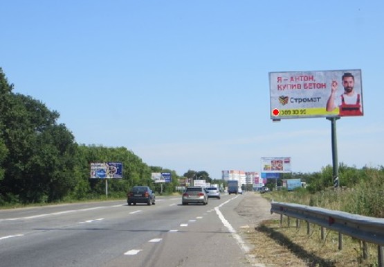 Фото рекламной плоскости по адресу Трасса M-03, Киев-Харьков, 34100