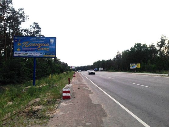 Фото рекламной плоскости по адресу c. Віта-Поштова, траса М-05 Київ-Одеса, км 22+460 ліво
