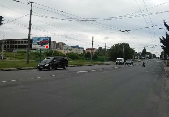 Фото рекламной плоскости по адресу Ровенская ул., 154, возле бара "Околица"