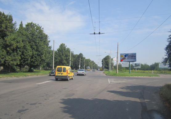 Фото рекламной плоскости по адресу Львовская ул. - Окружная ул., кольцо, въезд