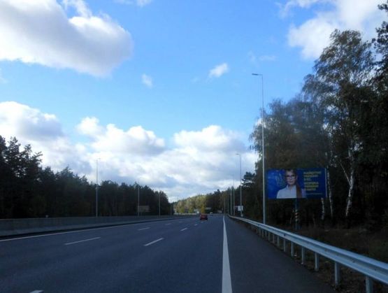 Фото рекламной плоскости по адресу c. Віта-Поштова, траса М-05 Київ-Одеса, км 22+720 право