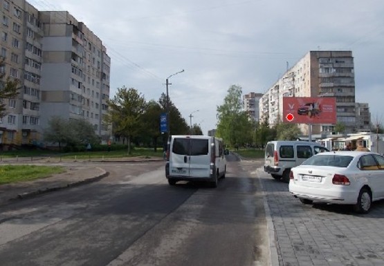 Фото рекламной плоскости по адресу Симоненко ул., возле дома №7