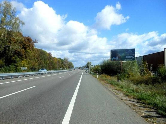 Фото рекламной плоскости по адресу смт. Глеваха, траса М-05 Київ-Одеса, км 29+280 ліво
