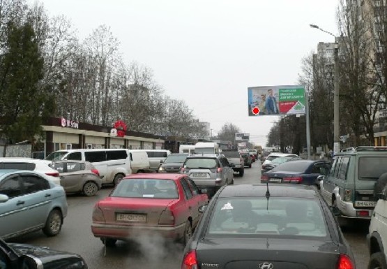 Фото рекламної площини за адресою Генерала Бочарова ул., 30 (напротив)